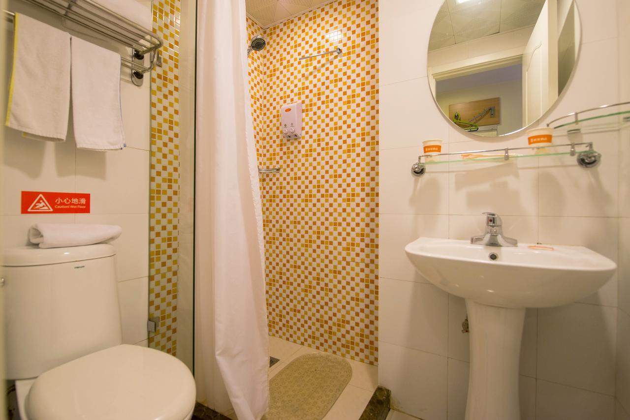 Home Inn Shanghai Daning International Guangzhong Road Circus City Xangai Exterior foto